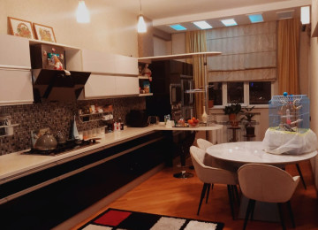 HEYDER ELIYEV MERKEZININ YANINDA MENZIL TECILI SATILIR!!! 3