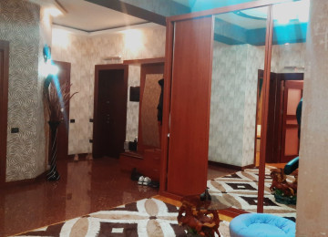 HEYDER ELIYEV MERKEZININ YANINDA MENZIL TECILI SATILIR!!! 3