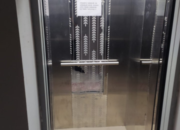 ƏŞYALİ !!! Nizami rayonu Neftçilər metrosuna 5-6 deyqe