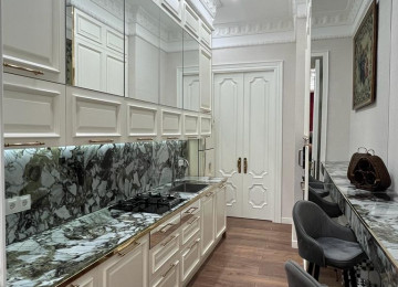 Nəsimi rayonu 28 may mst yaxınlığı Şəhərin Mərkəzində. Qış