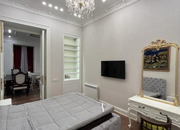 Nəsimi rayonu 28 may mst yaxınlığı Şəhərin Mərkəzində. Qış