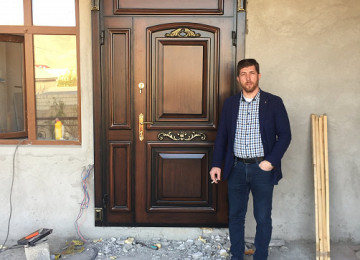 Biz Size en yeni texnologiya ile Qapilar ve Darvazalar