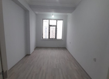 Gözəl təklif 28 may metrosundan 70 metr məsafədə yeni