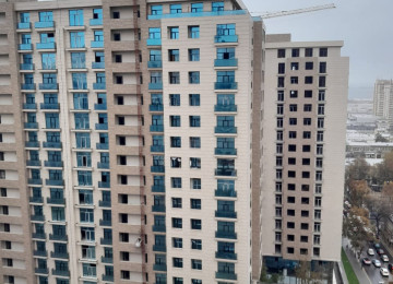 Gözəl təklif 28 may metrosundan 70 metr məsafədə yeni