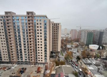 Gözəl təklif 28 may metrosundan 70 metr məsafədə yeni