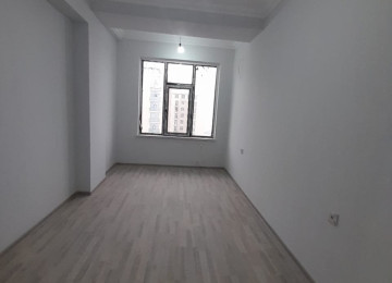 Gözəl təklif 28 may metrosundan 70 metr məsafədə yeni