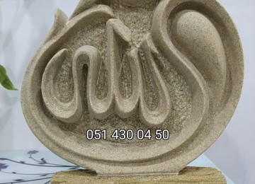 Aqlay Allah yazısı əl işidir. Hər ölçüdə olur. Sifarişlər