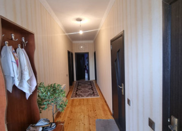 Zabrat Məhəmmədli qesebesinde esas şəhər yolundan 300 m