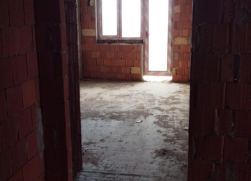 Xətai rayonu Qaçaq Nəbi küçəsi Əhmədli metrosuna 250-300