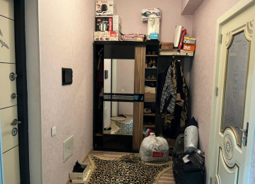 Nəsimi rayonu 28 may metrosunun yanı .Yenicə tikilmiş 16