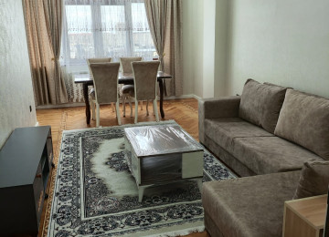 ƏŞYALİ !! Nizami rayonu Neftçilər metrosuna 5-6 dəqiqə