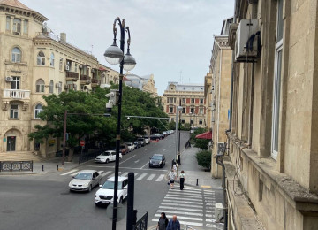 Ekskluziv bir təklif: Bakının mərkizində İçəri şəhər mst,