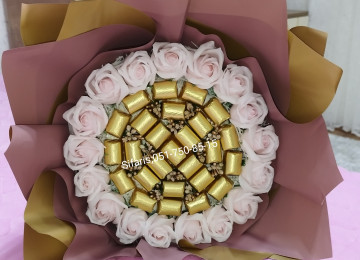 Sokolad buketleri sifarisle hazirlanir.Sifarisler en az 1-2