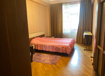 28 May metrosunun ikinci çıxışı, Dəmir Yolu Vağzalı yerimə