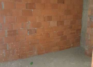 Gözəl təklif 28 may metrosunun yanı yeni tikilmiş 14