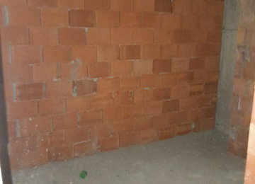 Gözəl təklif 28 may metrosunun yanı yeni tikilmiş 14