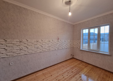 Zabrat Mehemmedli yoli şeher yoluna yaxin 2 sotda 110kvm.3