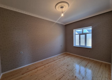 Zabrat Mehemmedli yoli şeher yoluna yaxin 2 sotda 130kvm.4