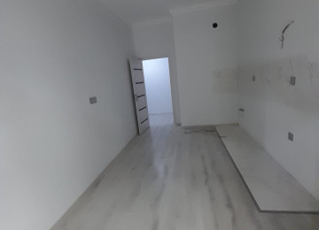 Gözəl təklif 28 may metrosundan 60 metr məsafədə yeni