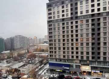 Gözəl təklif 28 may metrosundan 60 metr məsafədə yeni