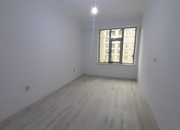 Gözəl təklif 28 may metrosundan 60 metr məsafədə yeni