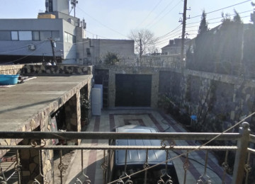 Zabrat qesebesi 192 sayli mektebe yaxin 3 sotda 230 kvm.6