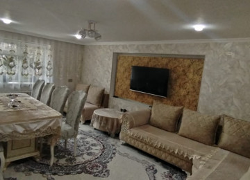 Zabrat qesebesi 192 sayli mektebe yaxin 3 sotda 230 kvm.6