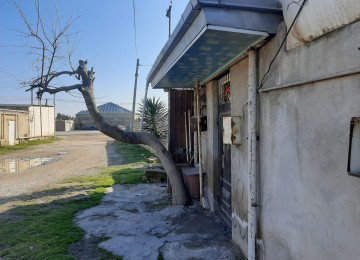 Məhəmmədli qəsəbəsi yolun yaxınlığında "CC"marketə yaxın 1