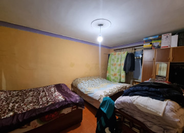 Zabrat qesebesinde mekteb,bağça,marşurut yolunda 2