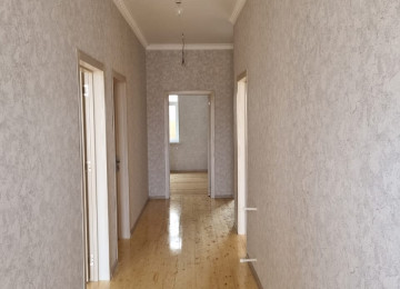 Zabratdan Mehemedliye geden yoldan esas şəhər yolundan 200