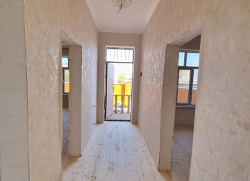 Zabrat qesebesinden Məhəmmədliye geden yolda şəhər