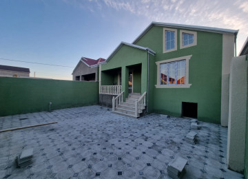 Zabrat qesebesinden Məhəmmədliye geden yolda şəhər