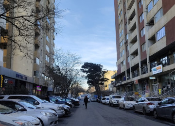 Təcili 1 otaqlı mənzil satılır . Qara Qarayev metrosunun