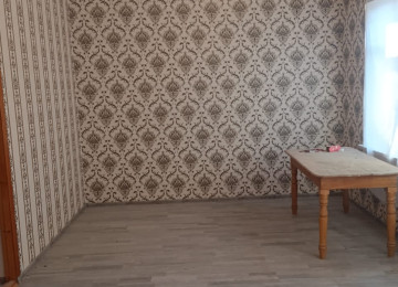 Ramani gulculuk 1,3 sotda 2 mertebeli 6 otaqli 150 kvm.