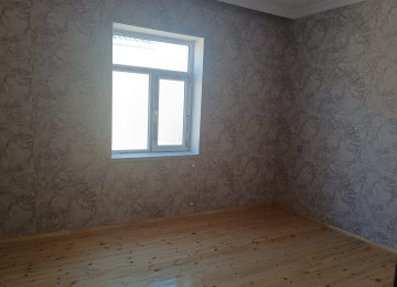 Ramani sovxoz 2,2 sotda 4 otaqli 130 kvm.8 das kursulu qoşa