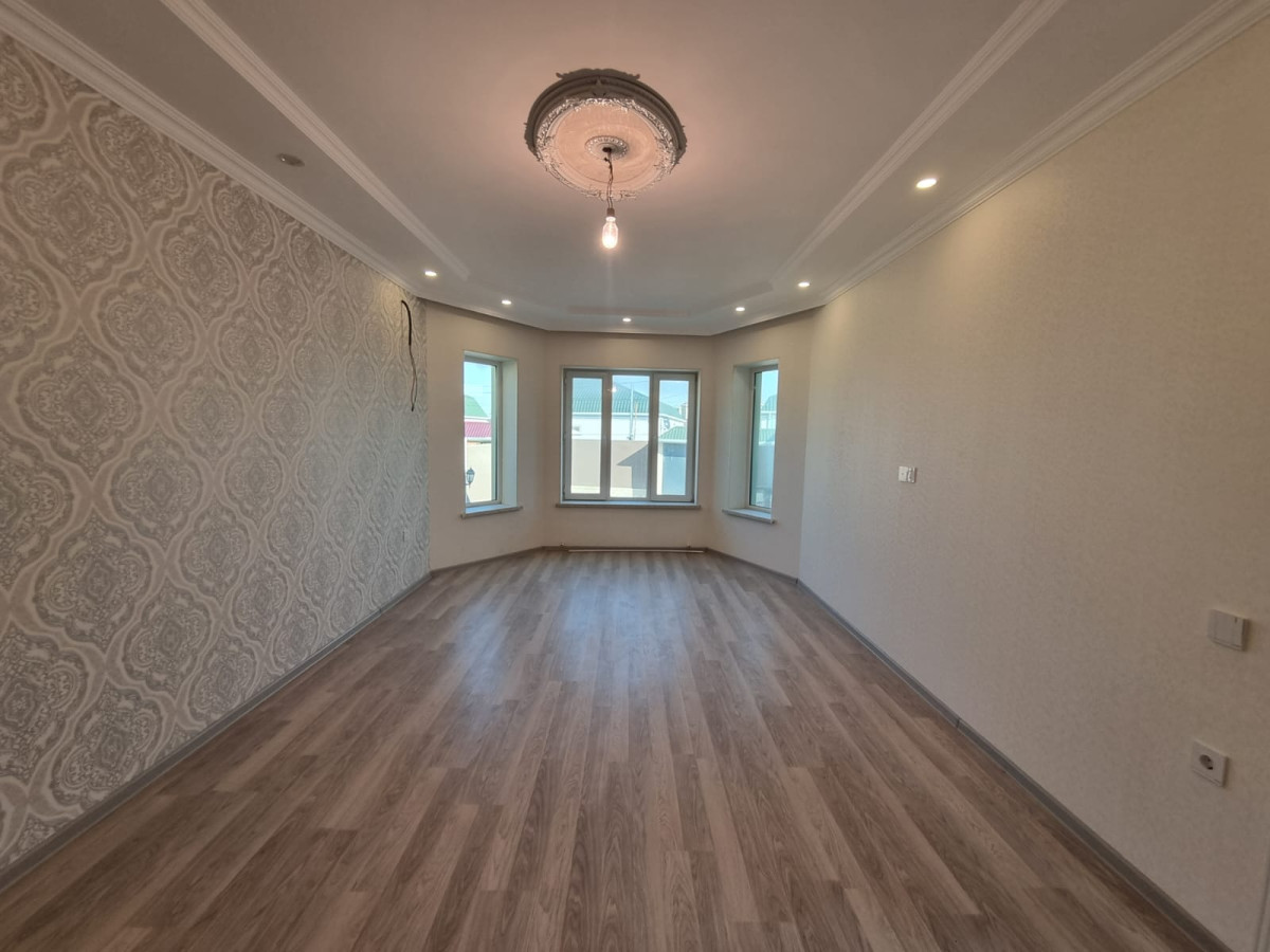 Mehemedi qes esas yola yaxin Məhəmmədli dairesine çatmamiş 217 nom marşurut yolundan 100