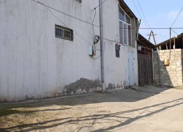 Sabuncu Rayonu Sabuncu Qesebesi Mərkəzdə Vagzala Bazara