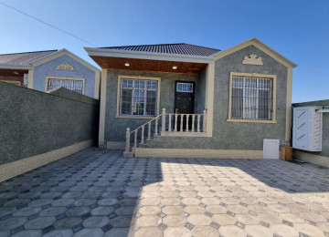 Zabratdan Mehemmedliye geden şəhər yolundan lap az mesafede