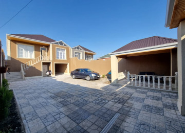 Zabrat Mehemmedli yolu 3 sotda 130 kvm.4 otaqli,alti