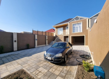 Zabrat Mehemmedli yolu 3 sotda 130 kvm.4 otaqli,alti