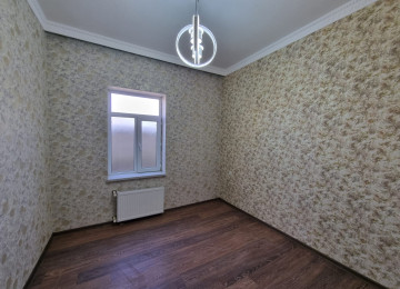 Maştaga ARAZ marketin yani 2 sotda 120 kvm.4 otaqli