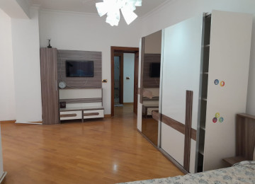 Nərimanov rayonu Azinko yaşayış kompleksində 16 mərtəbənin