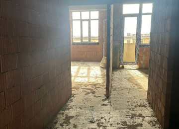 Nizami rayoni Qara Qarayev metrosunun yanında 2 otaqlı