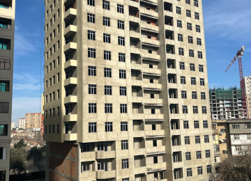 Nizami rayoni Qara Qarayev metrosunun yanında 2 otaqlı