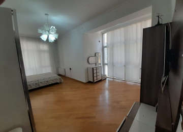 Nərimanov rayonu Azinko yaşayış kompleksində 16 mərtəbənin