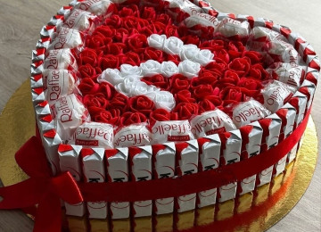 Herfli kinder buketleri sifarisle hazirlanir.Sifarisler en