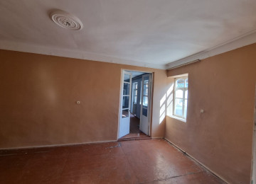 Buzovnada kend ici 3 sot da 120 kv da 4 otaq temirli heyet