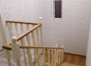 Villa 2sotda 4otaqlı.2mərtəbəli 3yataq,1zal,mətbəx,2əd