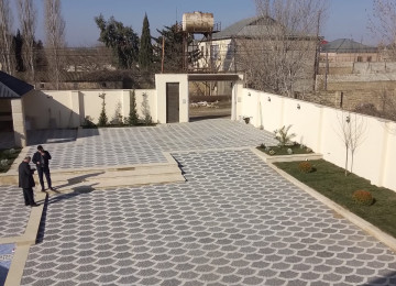 Buzovna Retro Albali Marketin arxasi Aide Parkla uzbeuz de