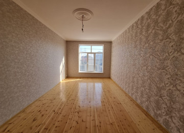 Zabrat Mehemmedli yolu 2,5 sotda 130 kvm.4 otaqli